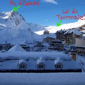 Centre Village ; Vue Imprenable Appartement La Mongie